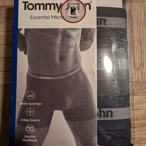 Tommy John Men's Black Boxer Briefs